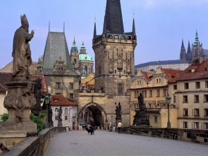 1361191867_1335129603_main_praga